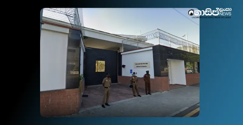 a-foreign-woman-mysteriously-escaped-to-the-russian-embassy-witha-laptop