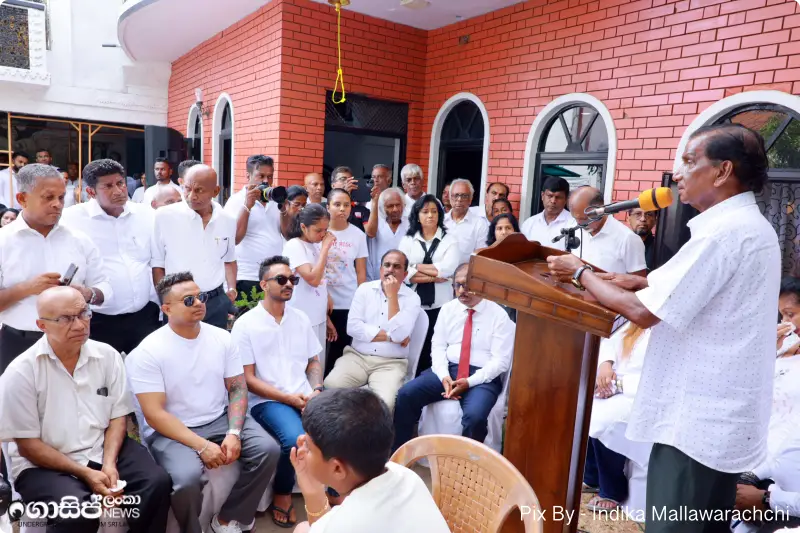 gossiplanka image 107