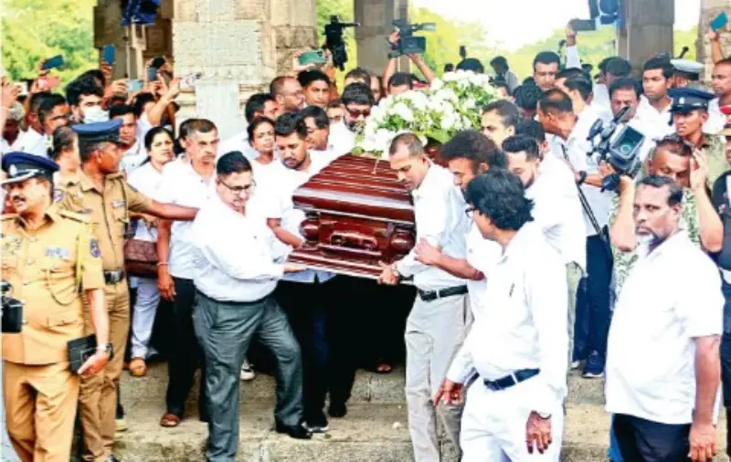 gossiplanka image 17