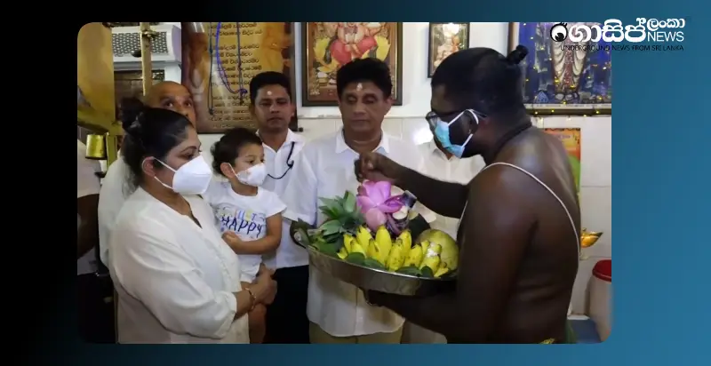 sajith-arrives-in-kataragama-with-his-wife-and-daughter-to-prove-his-commitment