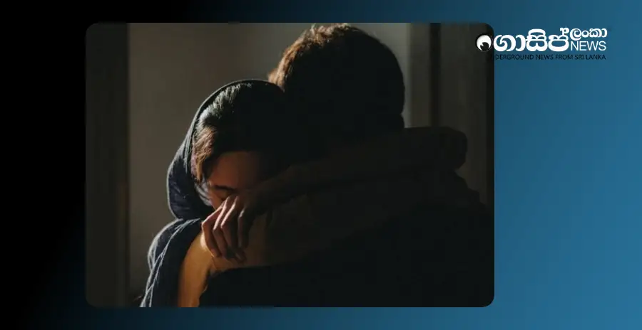 the-nudity-of-the-first-love-in-college-led-to-the-second-love