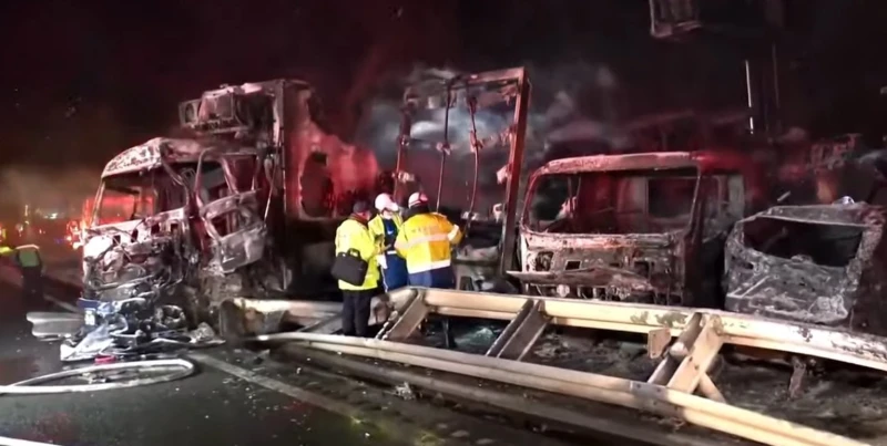 news-2025-12-27-062513