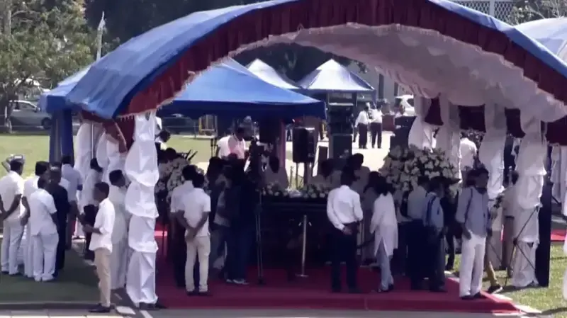 gossiplanka image 36