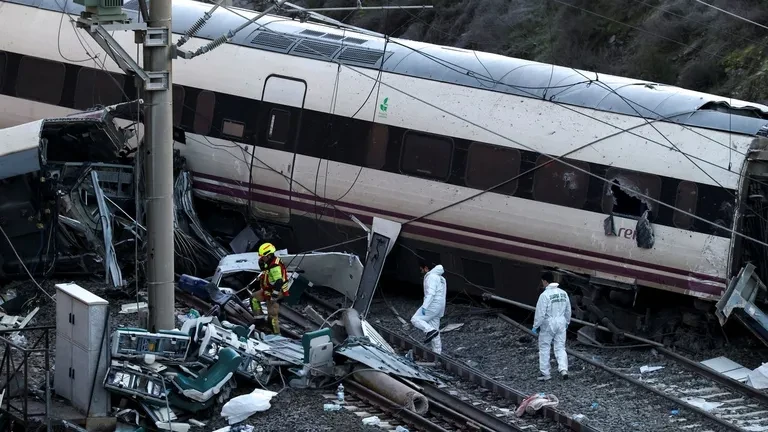 39-people-died-in-a-terrible-train-accident-in-spain