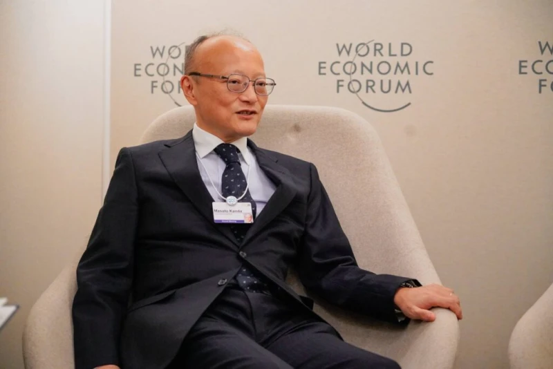 prime-minister-amarasuriya-meets-adb-chairman-kanda-in-davos