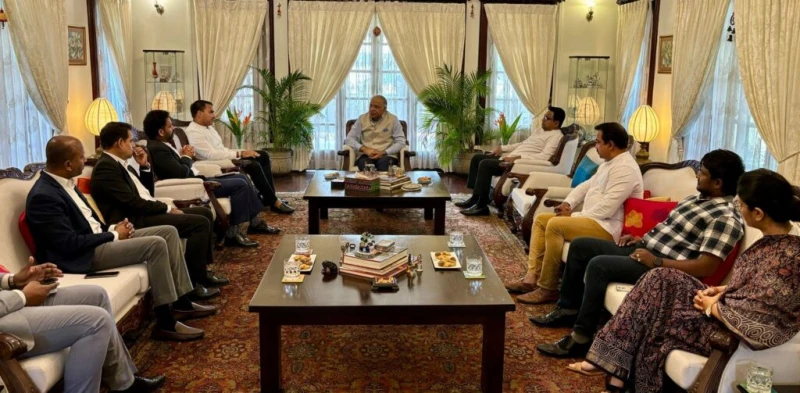 a-group-of-slpp-and-sjb-mps-on-a-visit-to-india