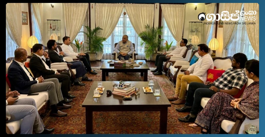 a-group-of-slpp-and-sjb-mps-on-a-visit-to-india