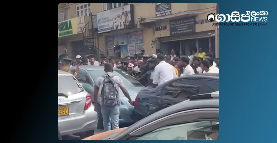 the-vehicle-of-the-person-who-smuggled-the-goods-to-romania-was-surrounded-and-attacked-and-it-was-hot-near-the-gangodawila-court