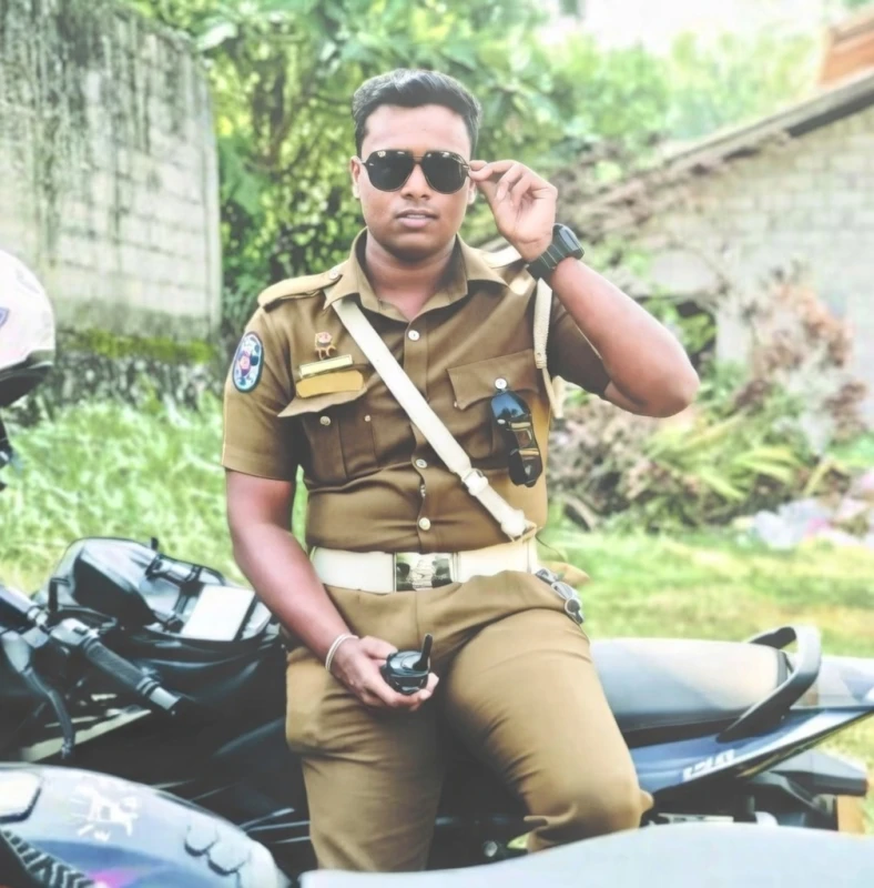 constable-lahiru-who-died-while-riding-his-fathers-bike-to-report-for-duty