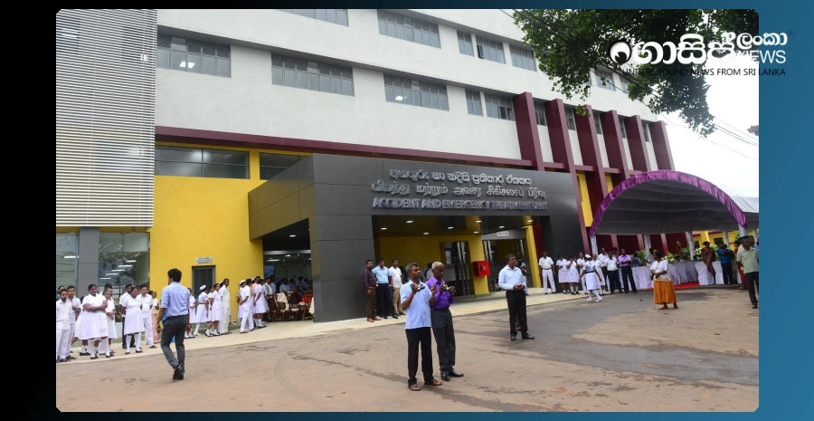 someone-who-came-to-the-hospital-to-see-a-disciple-of-kudu-salindu-showed-a-pistol