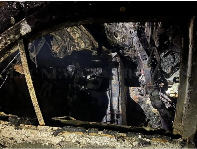 the-police-have-found-the-car-that-the-suspects-were-believed-to-have-come-from-in-connection-with-the-shooting-of-a-lawyer-and-his-wife-at-a-supermarket-parking-lot-in-akuregoda-after-it-was-set-on-fire-in-galle-baddegama-area