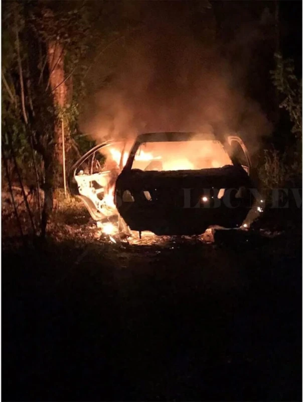 the-police-have-found-the-car-that-the-suspects-were-believed-to-have-come-from-in-connection-with-the-shooting-of-a-lawyer-and-his-wife-at-a-supermarket-parking-lot-in-akuregoda-after-it-was-set-on-fire-in-galle-baddegama-area