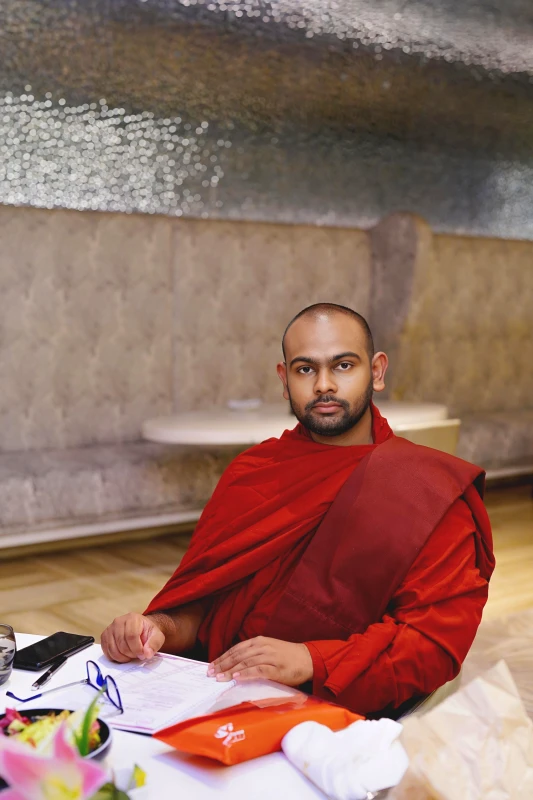 bollywood-superstar-kajar-urumila-jain-who-played-yashodhara-is-coming-back-to-sri-lanka-with-the-movie-unacceptable-love-of-bhikshuka