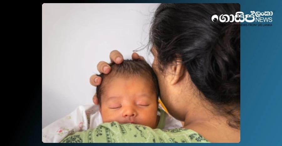 the-student-girl-who-gave-birth-to-a-child-in-the-hospital-and-went-to-write-the-report-today