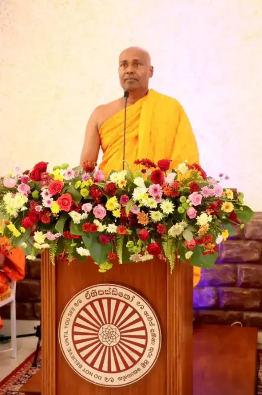 gossiplanka image 49