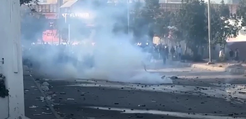 riots-across-pakistan---un-office-also-hit---23-dead-now