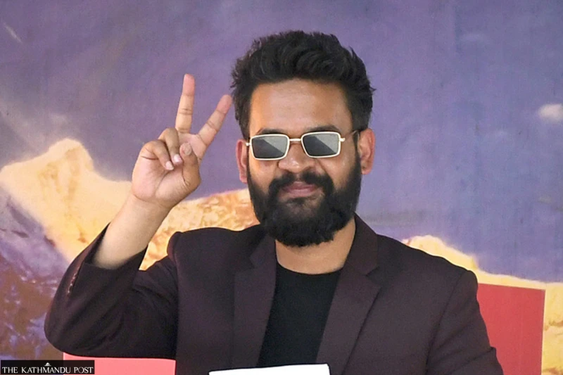 a-rapper-became-the-prime-ministers-seat-in-the-post-struggle-nepal-general-election