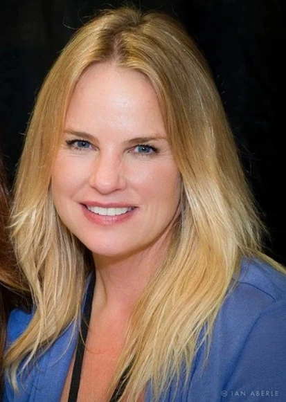 hollywood-actress-jennifer-ranyan-who-fought-with-cancer-passes-away