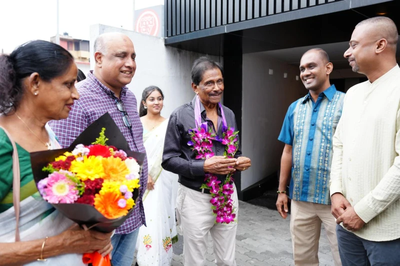 a-tribute-to-lyricist-kumaradasa-saputanthri