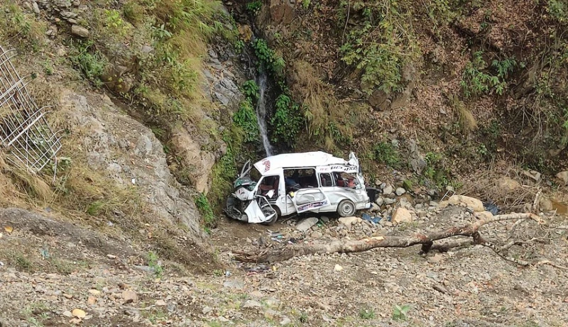 7-killed-as-a-pilgrim-bus-falls-into-a-cliff-in-nepal