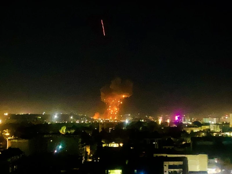 400-killed-in-an-attack-suspected-to-be-from-pakistan-on-a-hospital-in-kabul