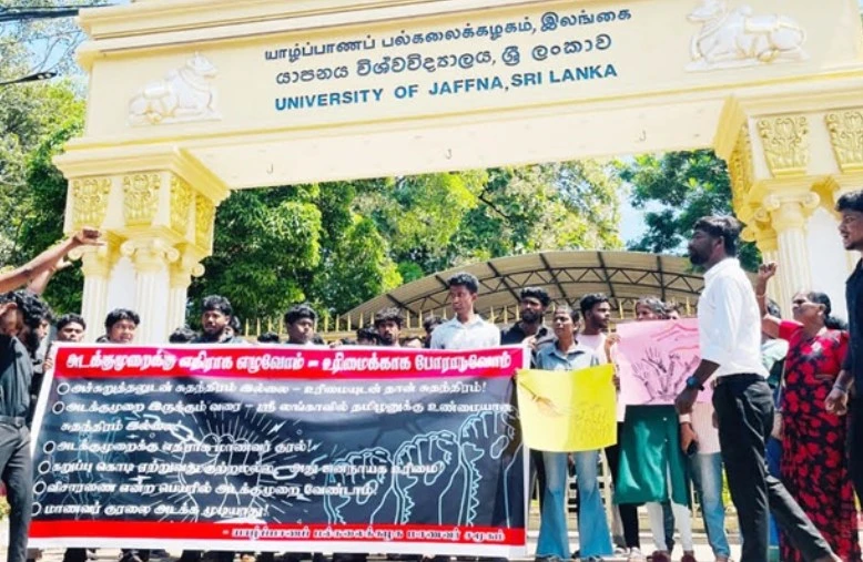 protests-that-jaffna-university-will-be-sinhalaised