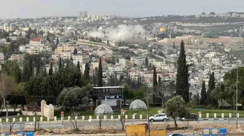 an-attack-on-a-mosque-in-jerusalem-during-eid-prayers