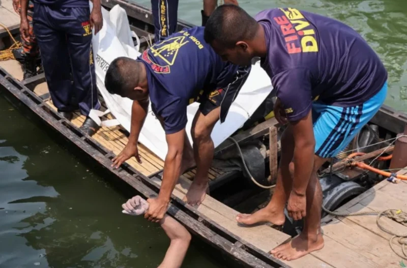 the-tragedy-of-the-bangladesh-bus-that-sank-with-40-people-video