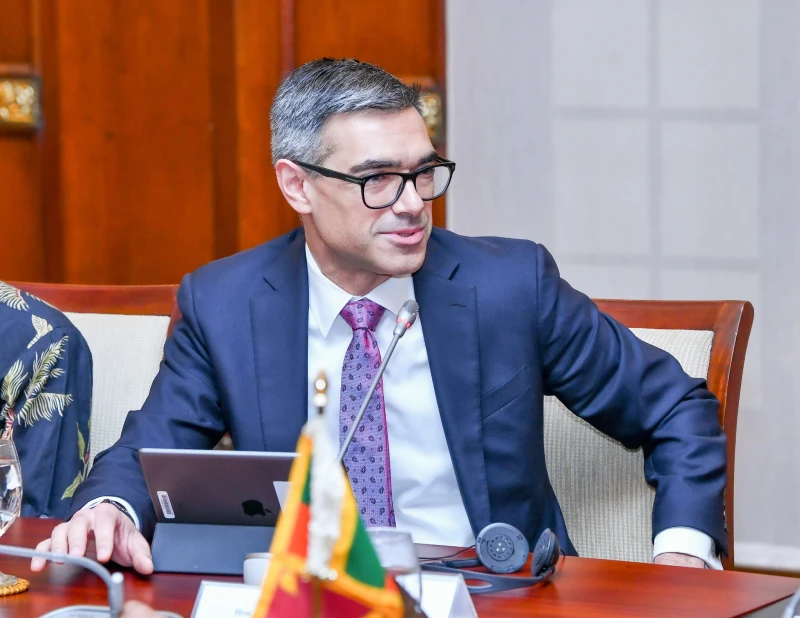 sri-lankas-economy-has-reached-a-stable-level---imf-representatives-praise-the-president