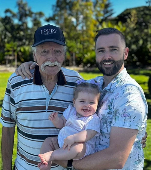 worlds-oldest-first-time-grandfather-in-australia