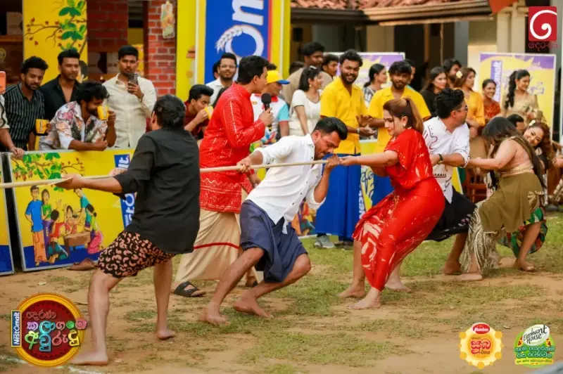 gossiplanka image 159