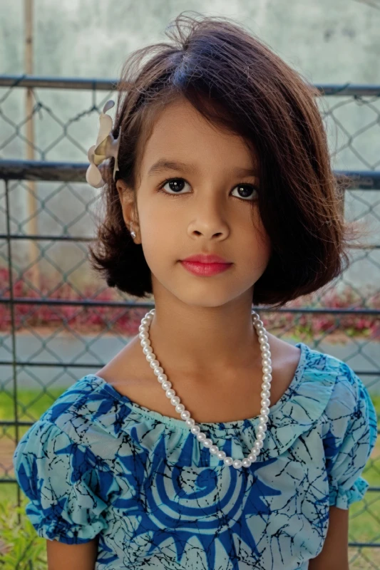 6-year-old-ihansa-piliyandala-hid-in-the-pool-during-her-relatives-new-years-party