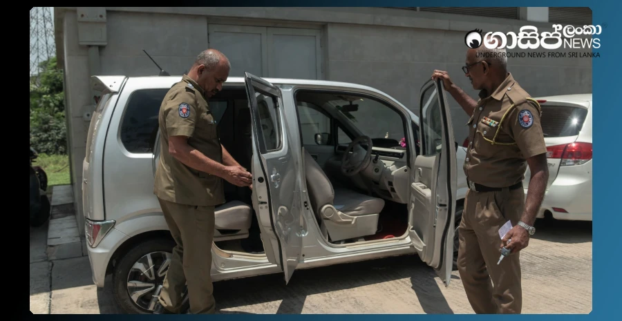 forty-lakhs-of-ice-in-a-car-that-was-stopped-on-the-highway