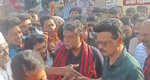 jaffna-also-posters-for-tamil-nadu-state-elections