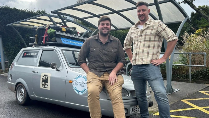 the-guinness-record-of-22000-km-on-three-wheels