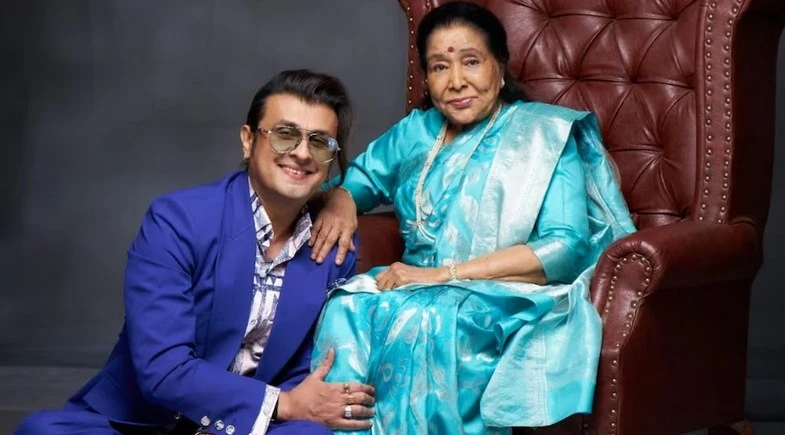 asha-bhosle-we-should-celebrate-not-by-crying-but-by-laughing---a-strange-story-from-sonu-nigam