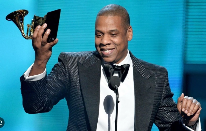 jay-z-reveals-mental-breakdown-caused-by-molestation-allegations