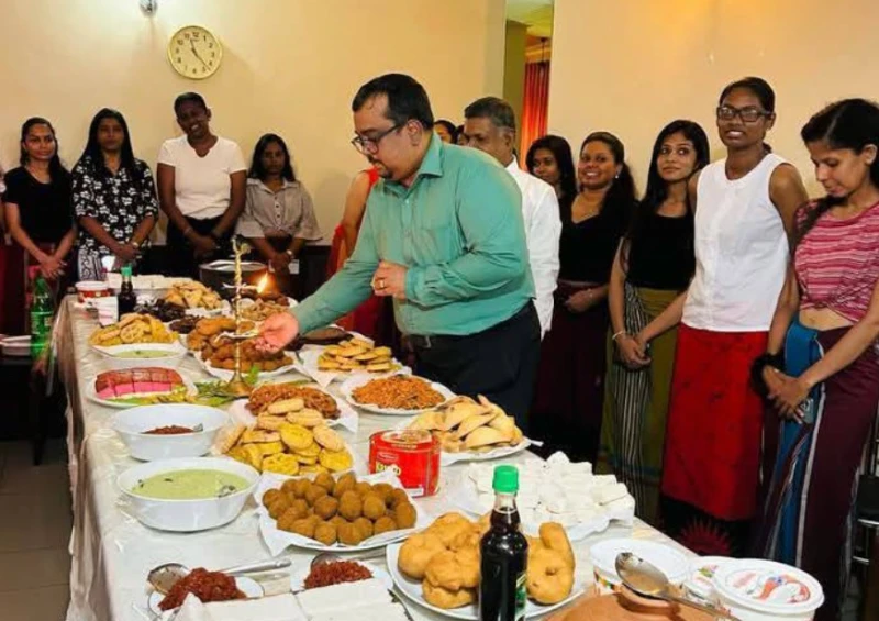 professor-naleen-abeysekera-left