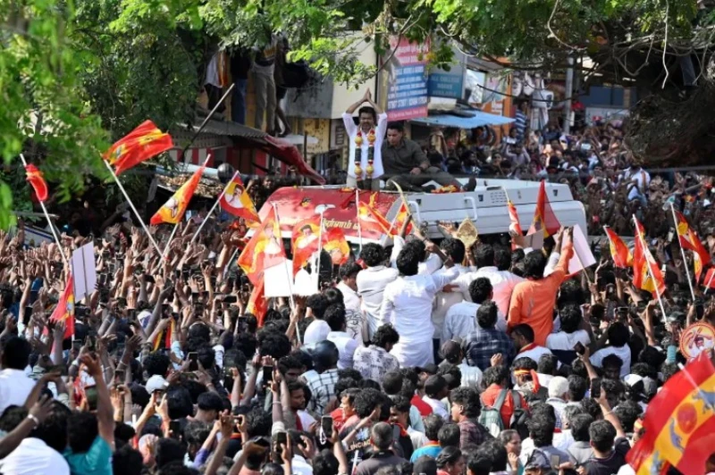 a-political-upheaval-in-tamil-nadu-signs-that-vijay-will-get-the-chief-ministers-chair