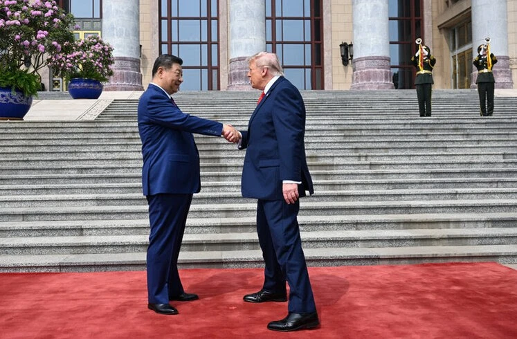 trump-goes-to-china-and-meets-xi-jinping