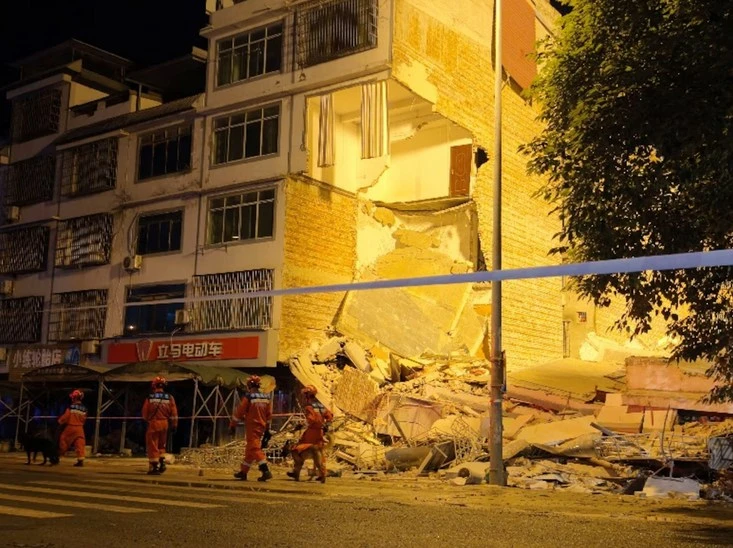 earthquake-in-southwest-china---buildings-destroyed