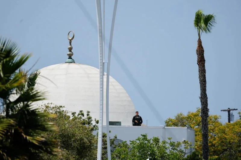three-killed-in-california-mosque-attack---two-shooters-dead