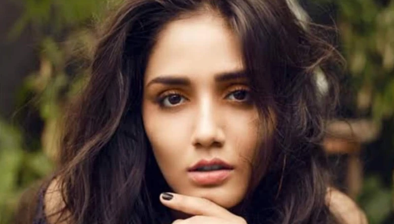controversy-in-india-due-to-the-mysterious-death-of-miss-pune-twisha-sharma
