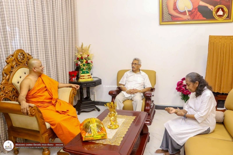 in-the-middle-of-the-story-of-being-arrested-gota-went-to-visit-kiri-vehera-photos