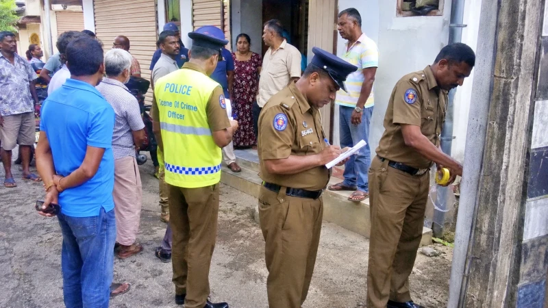 the-bodies-of-a-couple-who-died-mysteriously-were-found-in-a-building-in-bulathsinhala