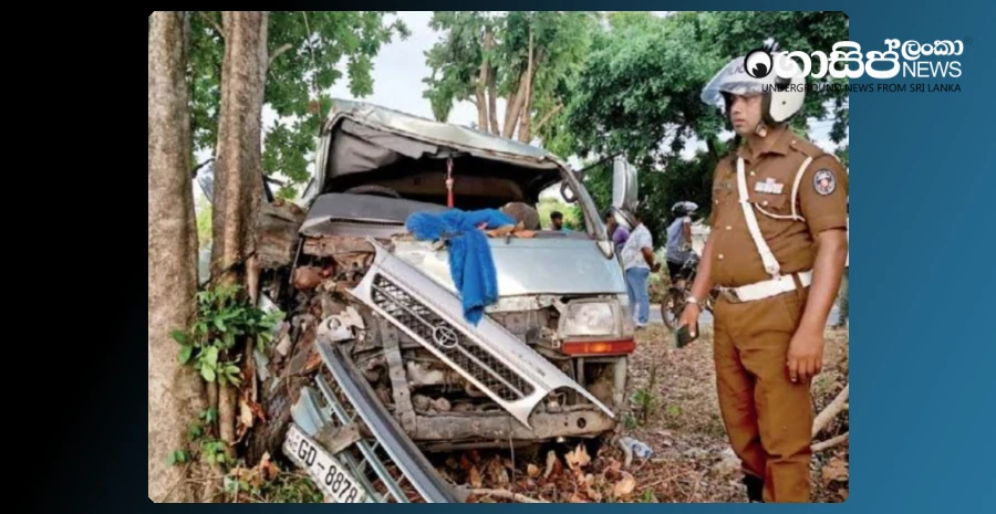 11-people-are-in-the-hospital-when-the-van-crashes-into-a-tree-while-coming-from-the-wedding