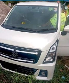a-body-of-a-physiotherapist-inside-a-vehicle-in-the-teldeniya-hospital-parking-lot