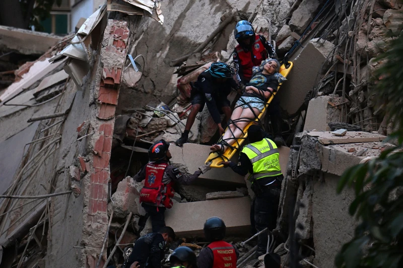 death-toll-from-75-earthquake-in-venezuela-predicted-to-exceed-100000