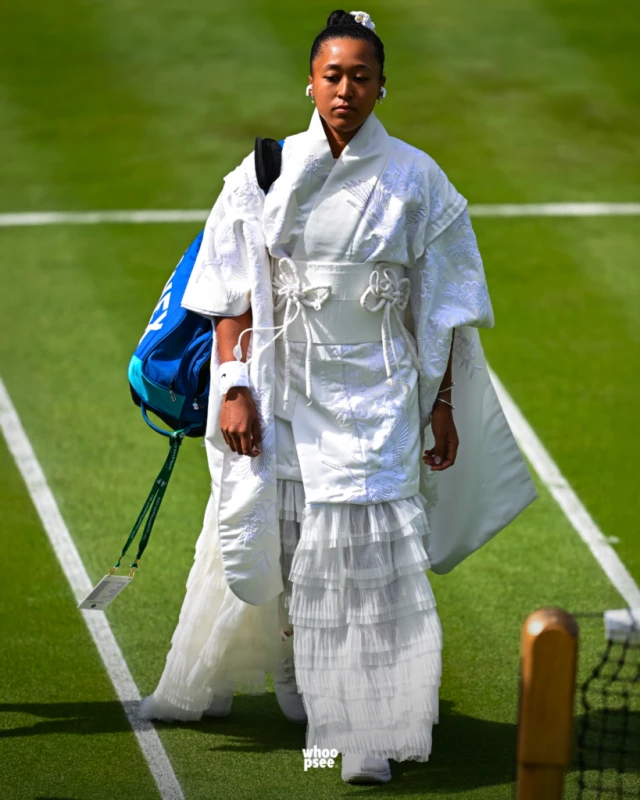 naomi-osaka-makes-a-wimbledon-tennis-fashion-tip