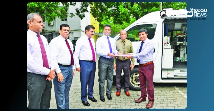 the-ambulance-reserved-for-the-president-is-presented-to-mullaitivu-general-hospital